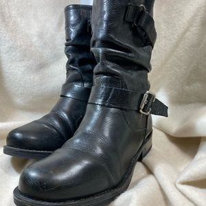 Eric Michael slouchy boots with straps. Super cute. Size 38